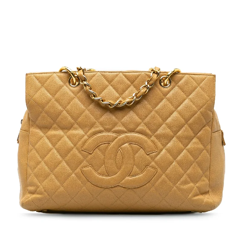 Chanel Caviar Grand Shopping Tote (SHG-ULSTyL)