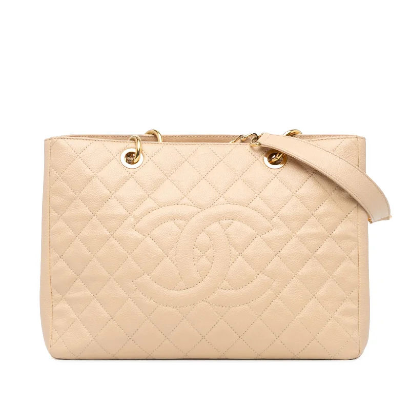 Chanel Caviar Grand Shopping Tote (SHG-wZDrX3)