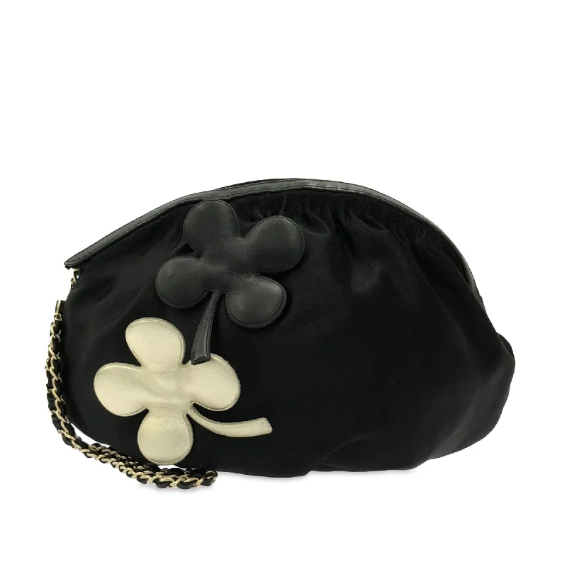 Chanel Four Leaf Clover Satin Clutch (SHG-3eDRCJ)