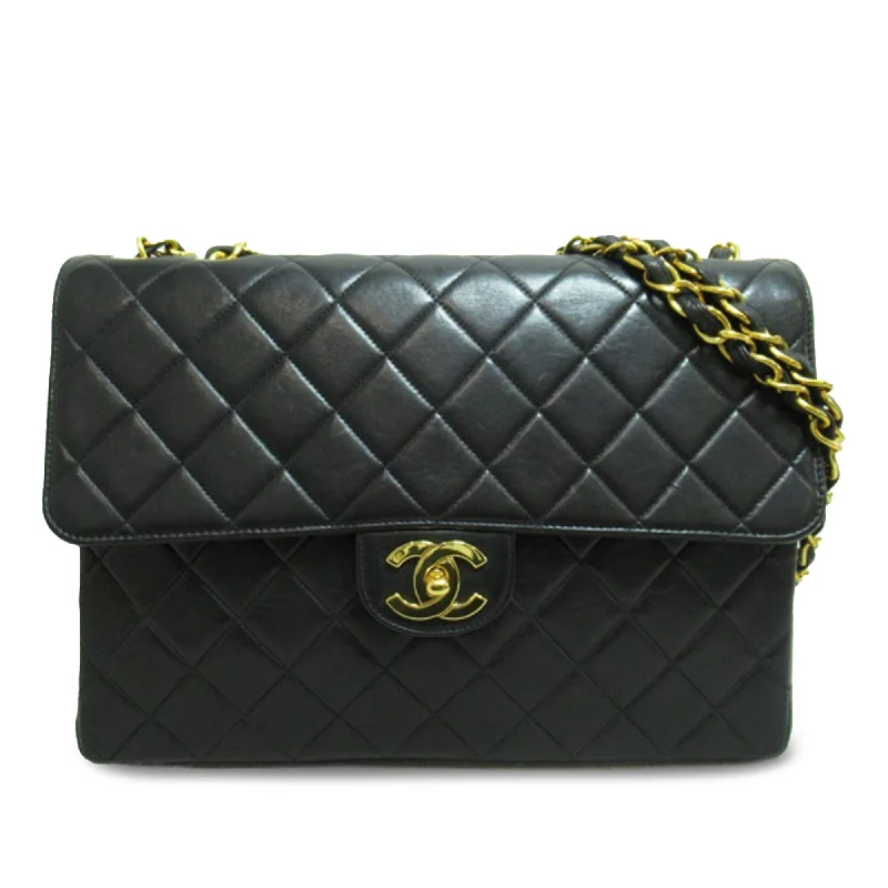 Chanel Jumbo Classic Lambskin Single Flap Bag (SHG-JAOCGr)