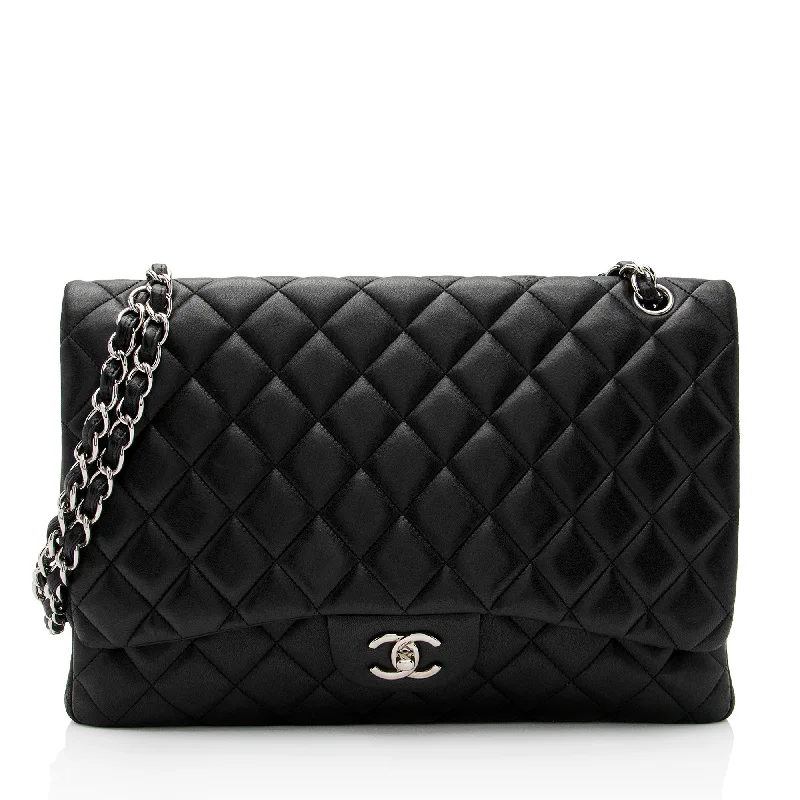 Chanel Lambskin Classic Maxi Single Flap Bag (SHF-zrKD0o)