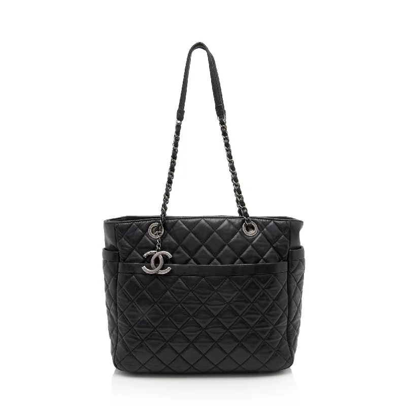 Chanel Lambskin Pocket Shopper Tote (SHF-S3BN0B)