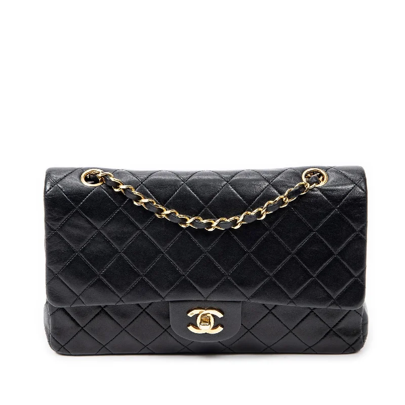 Chanel Medium Classic Lambskin Double Flap (SHG-lRIbs9)