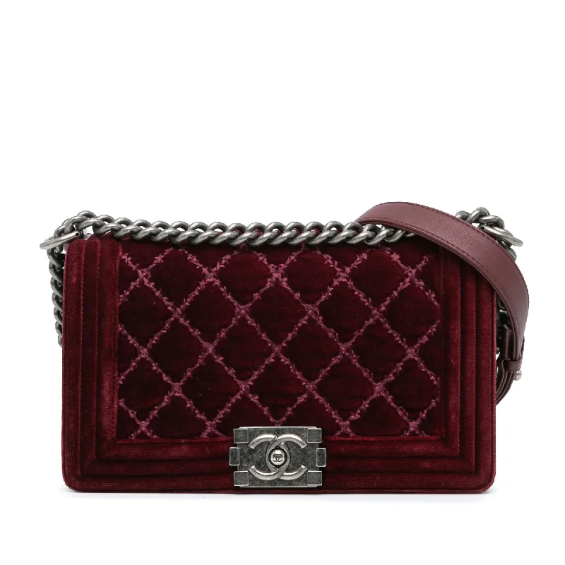 Chanel Medium Velvet Stitched Boy Flap Bag (SHG-4iiamX)