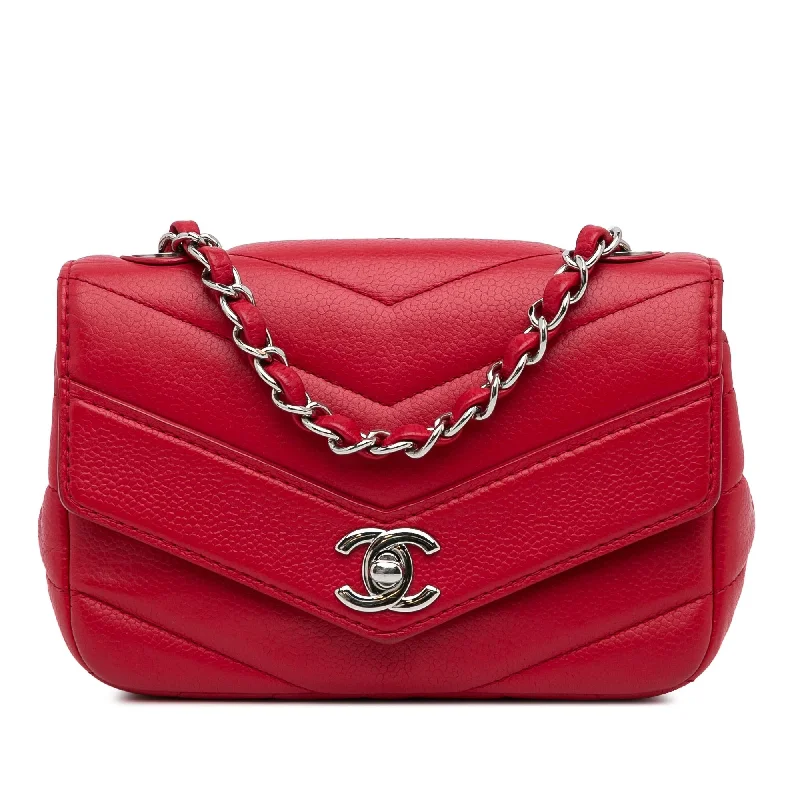 Chanel Mini Caviar Chevron Data Center Envelope Flap Bag (SHG-xIRjR6)