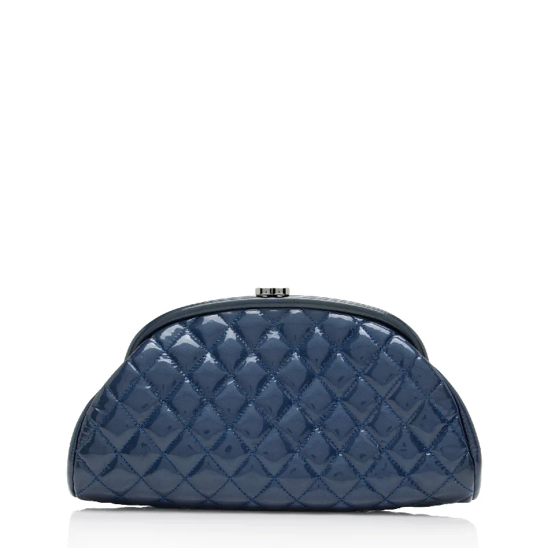 Chanel Patent Leather Timeless Clutch (SHF-UYzBin)