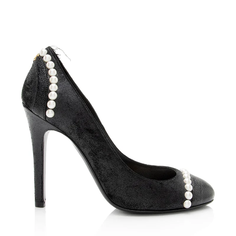 Chanel Suede Pearl CC Pumps - Size 6 / 36 (SHF-9755Wr)