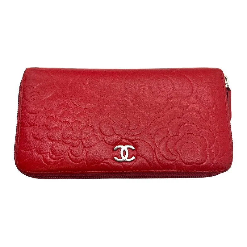 Chanel bag Red Camellia Wallet