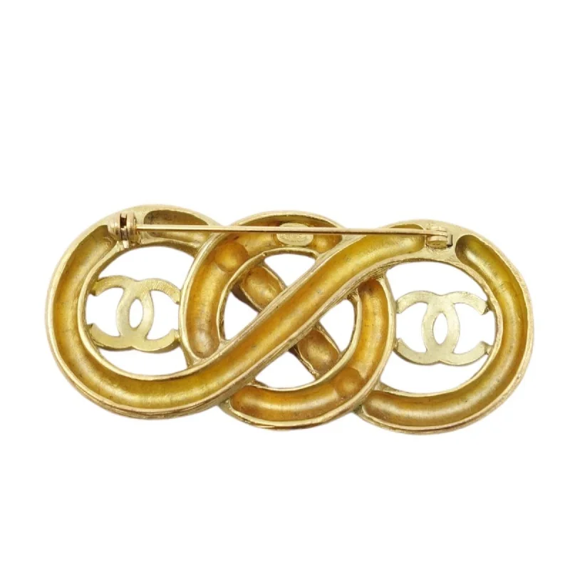 Chanel brooch 95C here mark ladies gold