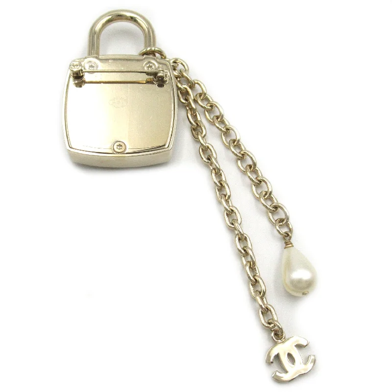 CHANEL Brooch Brochure Accessories Metal/ Pearl  G  BRANDOFF