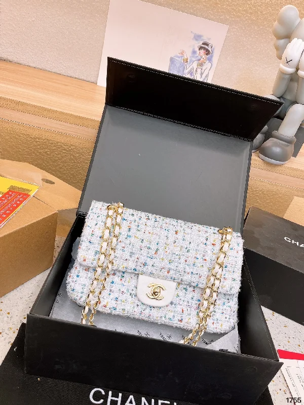 CHANEL CHAIN BAG SHOULDER BAG