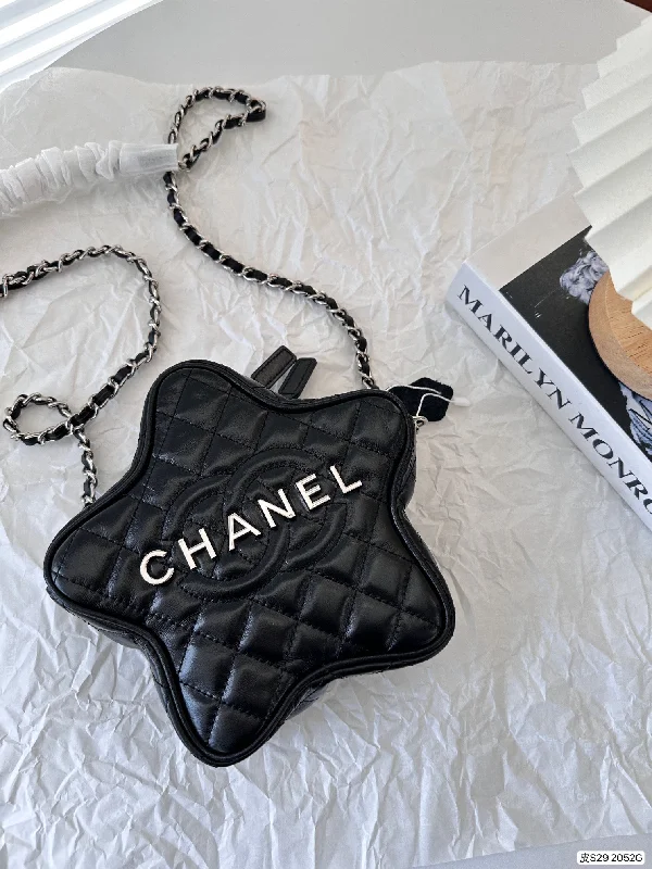 CHANEL Chain Bag Shoulder Bag