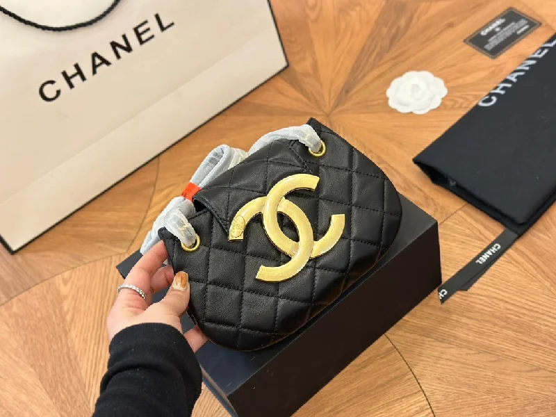 CHANEL FLIP CHAIN BAG SHOULDER BAG