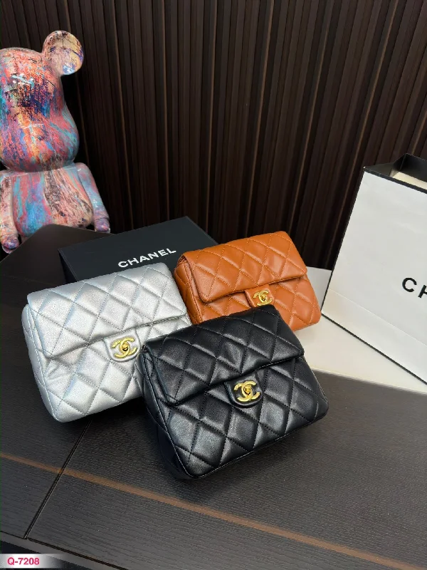 CHANEL Flip Handbag Shoulder Bag