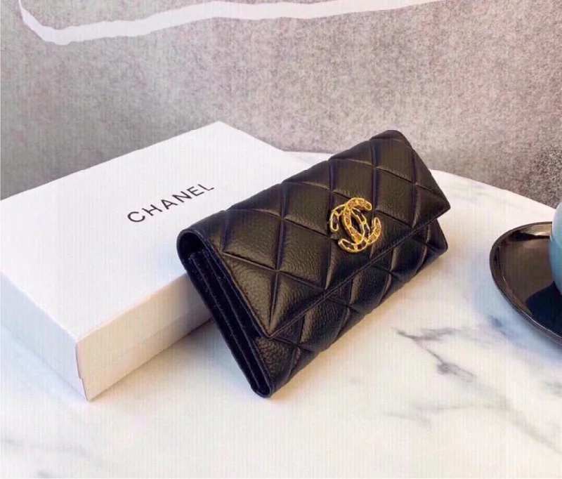 Chanel leather wallet