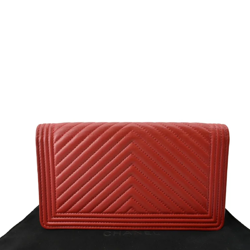 CHANEL Women Long Flap Chevron Leather Wallet Red