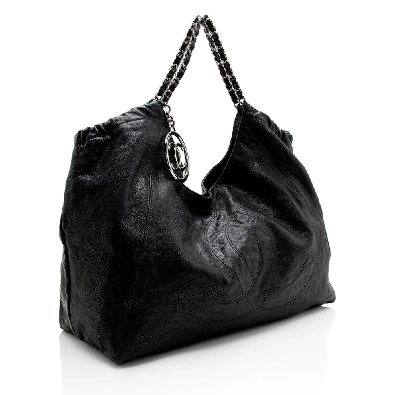 Chanel Quilted Leather CC Charm Hobo (15325)